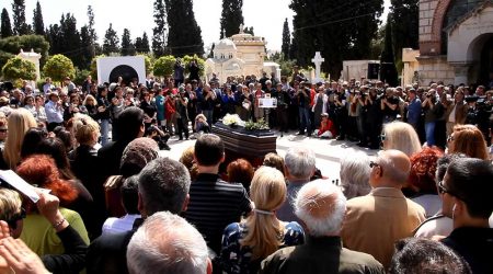 07.04.2012 – SUICIDE-PENSIONER’S FUNERAL